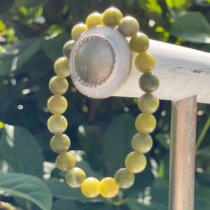 8mm Green Peridot Stretch Bead Bracelet